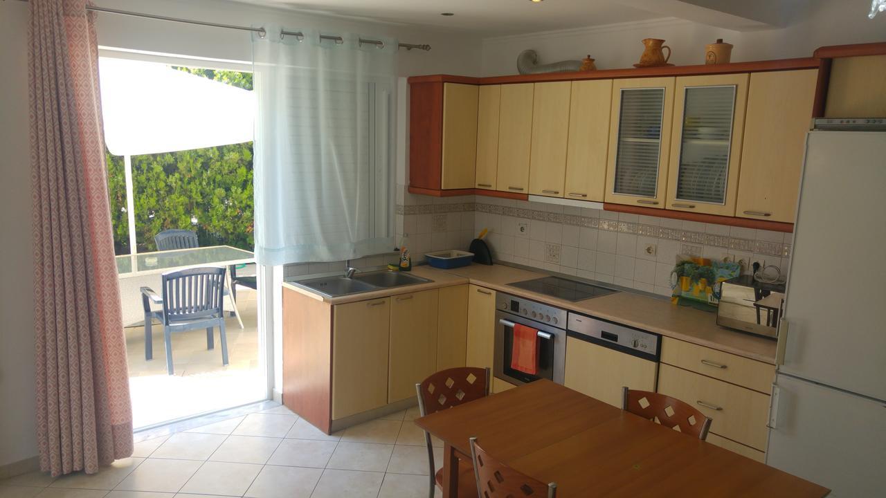 Kamares Apartments Εε Poros Town Extérieur photo